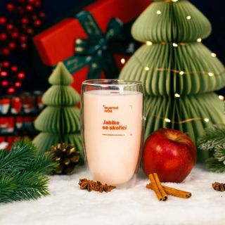 Nechte své smysly snít s naší sójovou svíčkou Jablko & skořice! 🍏🍂 Uvnitř této krásné svíčky se skrývá více než jen vůně,...